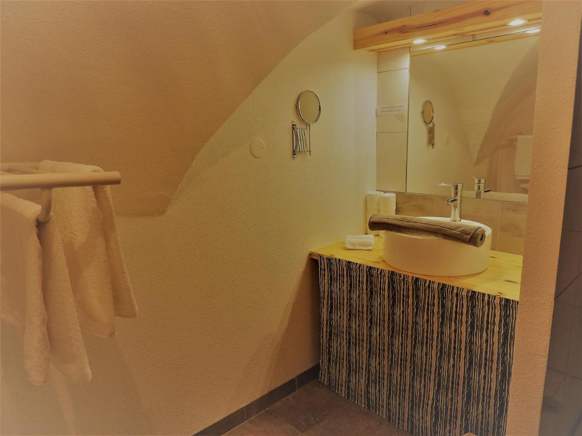 Chambres D'Hotes La Dorgisane Venterol  Exterior photo