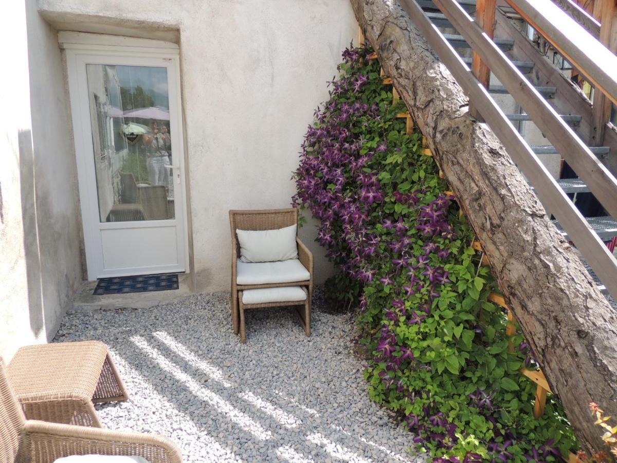 Chambres D'Hotes La Dorgisane Venterol  Exterior photo
