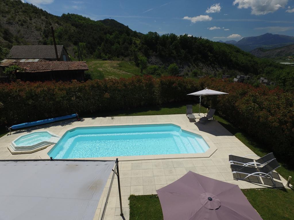 Chambres D'Hotes La Dorgisane Venterol  Exterior photo